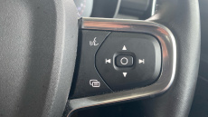 Volvo Xc40 2.0 B4P Inscription 5dr Auto Petrol Estate